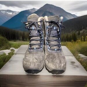 Patagonia Women’s 11 Lugano Lace High Top Waterproof Boot Gray Insulated Outdoor